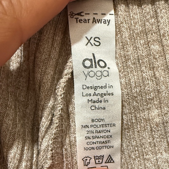 ALO Yoga Beige Ribbed Track Pants - Picture 3 of 4